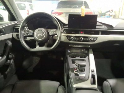 Audi A4 30TDi Berline STRONIC NAVI-LED-VIRTUAL-CUIR SPORT   - 8