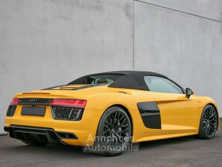 Audi R8 Spyder V10 52 FSI 540 S tronic 7 Quattro - 15