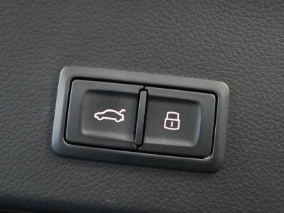 Audi A6 AVANT V6 30 BiTDI 326 Tiptronic 8 Quattro Competition S-Line   - 21