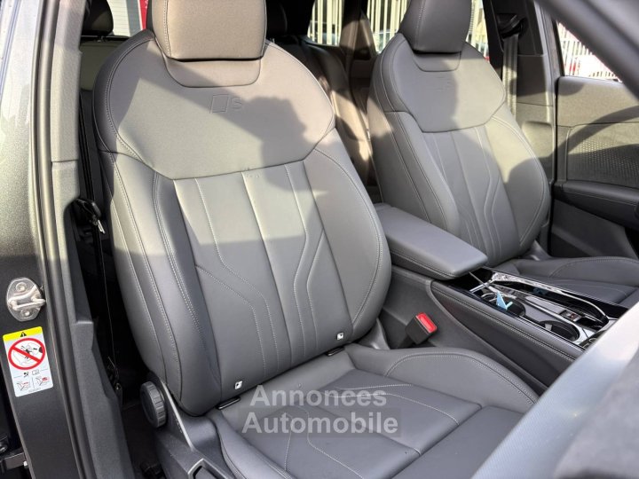 Audi Q3 HYBRIDE e-hybrid 272 ch S tronic 6 S line - 29