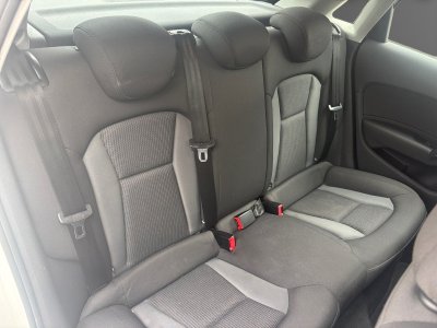 Audi A1 Sportback 14 TDI 90 Ambition (GARANTIE 12mois)   - 11