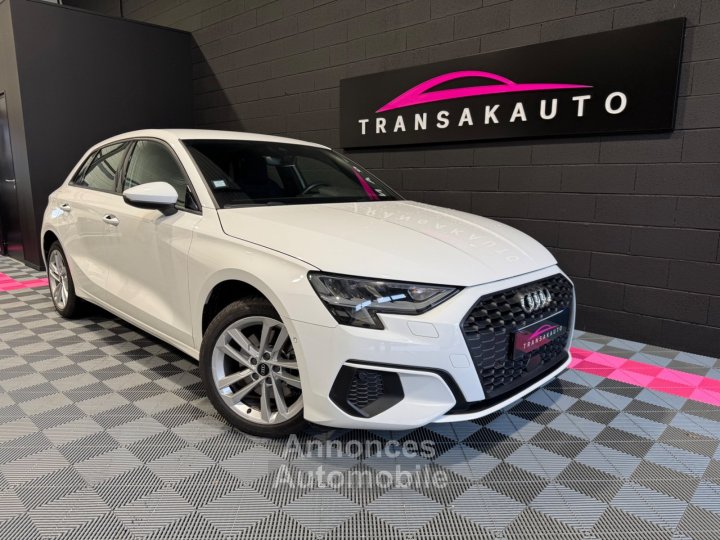 Audi A3 Sportback 40 TFSIe 204 S tronic 6 S Line int&eacute;rieur - 1