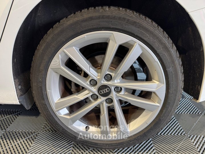 Audi A3 Sportback 40 TFSIe 204 S tronic 6 S Line int&eacute;rieur - 13