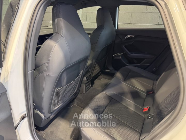 Audi A3 Sportback 40 TFSIe 204 S tronic 6 S Line int&eacute;rieur - 19