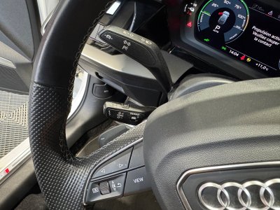 Audi A3 Sportback 40 TFSIe 204 S tronic 6 S Line int&eacute;rieur   - 26