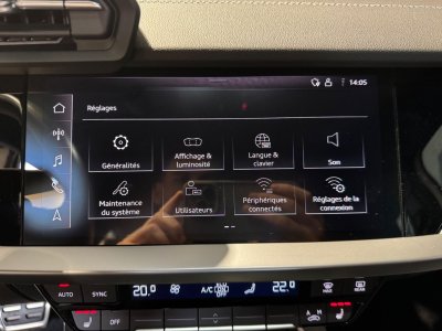 Audi A3 Sportback 40 TFSIe 204 S tronic 6 S Line int&eacute;rieur   - 33