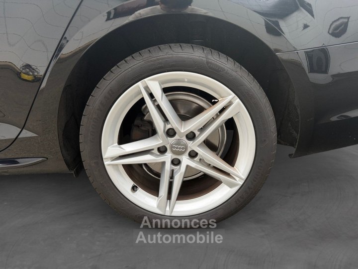 Audi A4 AVANT 20 TDI 150 S line Coffre Electrique Garantie 12 Mois - 19