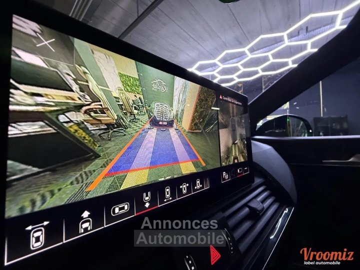 Audi SQ5 SPORTBACK 30 TDI 340 cv MHEV QUATTRO TIPTRONIC8 - TOIT OUVRANT - IMMAT FRANCAISE - 23