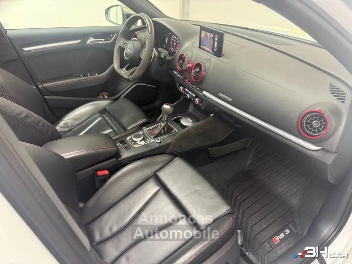 Audi RS3 Sportback 25 TFSI Quattro STronic7 Daza - 400cv / Toit ouvrant / Bang & Olufsen / Echap RS - 15