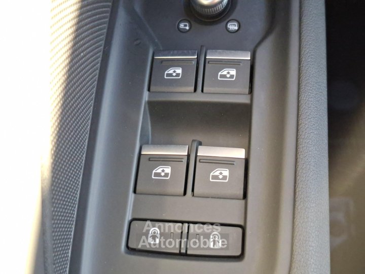 Audi A3 Sportback TFSI Mild Hybrid 150 S tronic 7 S line - 17