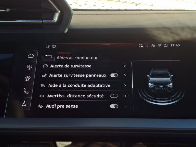 Audi A3 Sportback TFSI Mild Hybrid 150 S tronic 7 S line   - 31