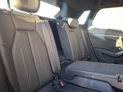 Audi A3 Sportback TFSI Mild Hybrid 150 S tronic 7 S line   - 50