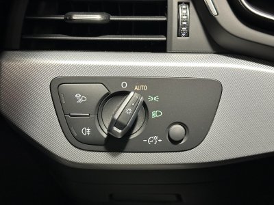 Audi A4 35 TDI 163 S tronic 7 Avus   - 16