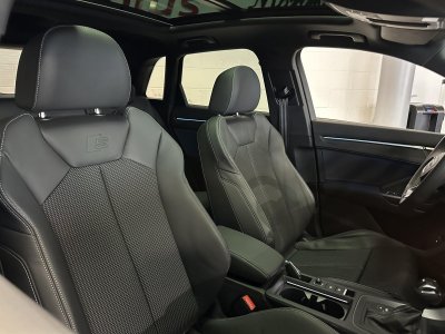 Audi Q3 35 TDI 150 ch S tronic 7 S line plus   - 13