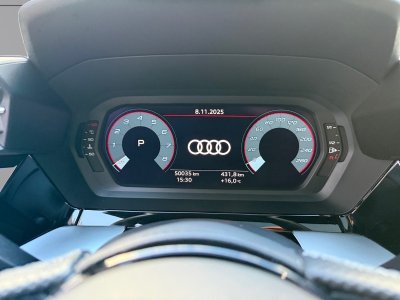 Audi A3 BERLINE 35 TFSI Mild Hybrid 150 S tronic 7 S Line toit ouvrant carplay matrix led Garantie 12 Mois   - 14