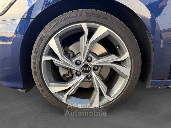 Audi A3 BERLINE 35 TFSI Mild Hybrid 150 S tronic 7 S Line toit ouvrant carplay matrix led Garantie 12 Mois - 15