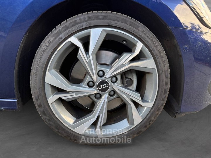 Audi A3 BERLINE 35 TFSI Mild Hybrid 150 S tronic 7 S Line toit ouvrant carplay matrix led Garantie 12 Mois - 16