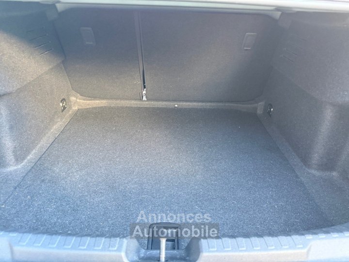 Audi A3 BERLINE 35 TFSI Mild Hybrid 150 S tronic 7 S Line toit ouvrant carplay matrix led Garantie 12 Mois - 23