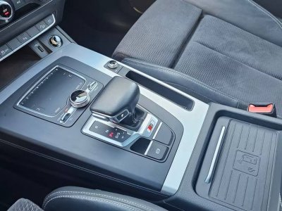 Audi SQ5 30 TFSI quattro Pano HUD Matrix AHK   - 18