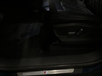 Audi Q8 50 TDI 286ch S line quattro tiptronic   - 8