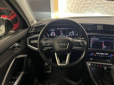 Audi Q3 II 35 TDI 150ch S line S tronic 7   - 12