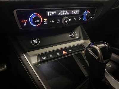 Audi Q3 II 35 TDI 150ch S line S tronic 7   - 18