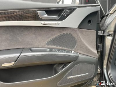 Audi S8 40 TFSI 520 SPORT QUATTRO TIPTRONIC BVA - TOIT OUVRANT - CARBONE - CAM 360 - SUIVI COMPLET   - 17