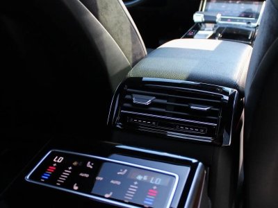 Audi A8 iv 50 tdi 286 quattro tiptronic 8 vehicule ais   - 7
