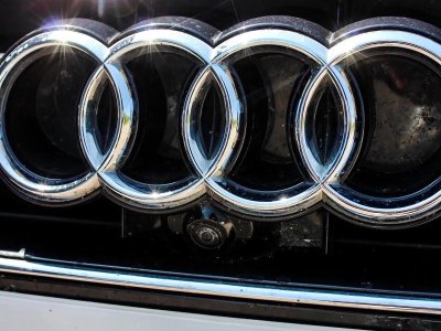 Audi A8 iv 50 tdi 286 quattro tiptronic 8 vehicule ais   - 11