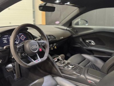 Audi R8 Coup&eacute; 52 FSi V10 Quattro S-Tronic7 570CH   - 2