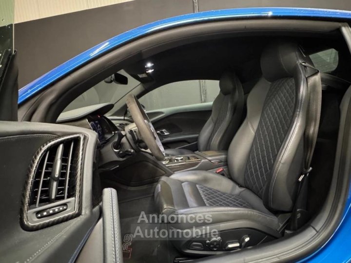 Audi R8 Coup&eacute; 52 FSi V10 Quattro S-Tronic7 570CH - 4