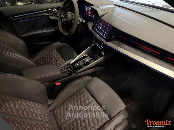 Audi RS3 berline 25 l tfsi 400 cv quattro s tronic malus paye - 11