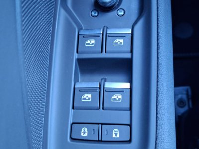 Audi A3 Sportback TFSI Mild Hybrid 116 S tronic 7 S line - 14