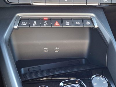 Audi A3 Sportback TFSI Mild Hybrid 116 S tronic 7 S line - 19