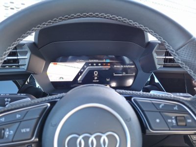 Audi A3 Sportback TFSI Mild Hybrid 116 S tronic 7 S line - 43