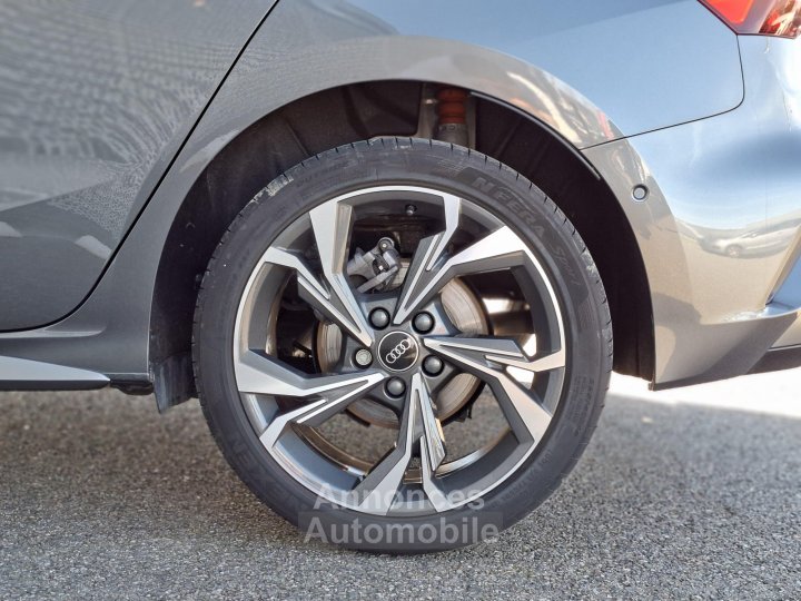 Audi A3 Sportback TFSI Mild Hybrid 116 S tronic 7 S line - 49