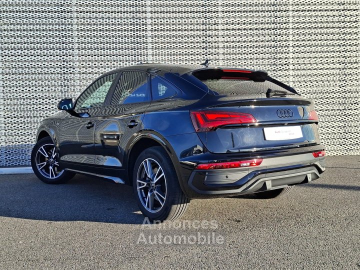 Audi Q5 Sportback 35 TDI 163 S tronic 7 S line - 4