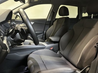 Audi A4 Avant B9 30 TDI 136ch Business line S tronic 7   - 9