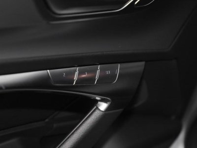 Audi A6 AVANT 55 TFSIe 367 ch S tronic 7 Quattro Competition   - 10