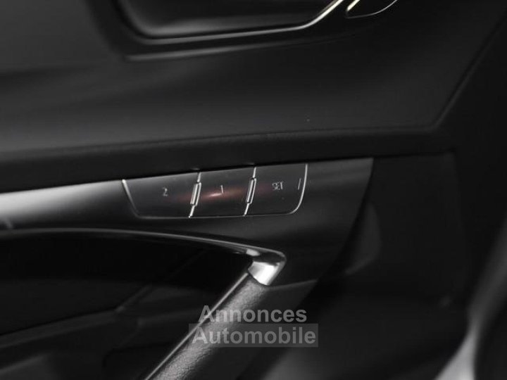 Audi A6 AVANT 55 TFSIe 367 ch S tronic 7 Quattro Competition - 10