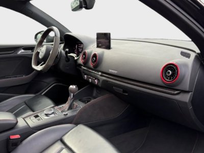 Audi RS3 25 TFSI 400ch quattro S tronic 7 Euro6d-T - 13