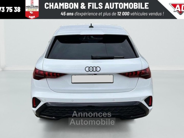 Audi A3 Sportback NOUVELLE 45 TFSI E HYBRIDE RECHARGEABLE 272 S tronic 6 S line - 6