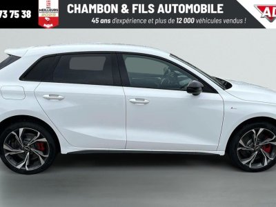 Audi A3 Sportback NOUVELLE 45 TFSI E HYBRIDE RECHARGEABLE 272 S tronic 6 S line   - 8