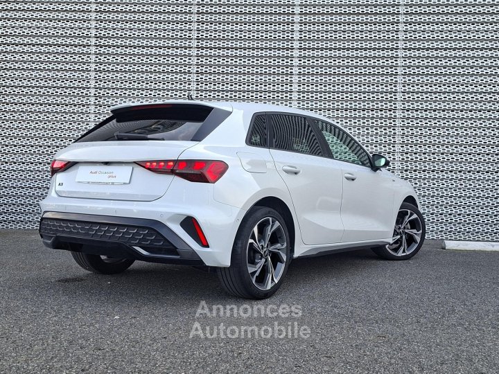 Audi A3 Sportback TDI 150 S tronic 7 S line - 6