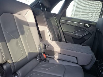 Audi Q3 35 TFSI 150 ch S tronic 7 S line plus   - 12
