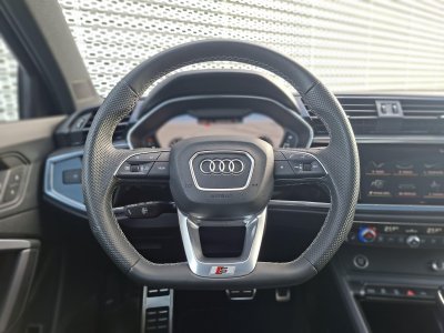 Audi Q3 35 TFSI 150 ch S tronic 7 S line plus   - 22