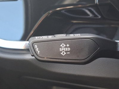 Audi Q3 35 TFSI 150 ch S tronic 7 S line plus   - 24