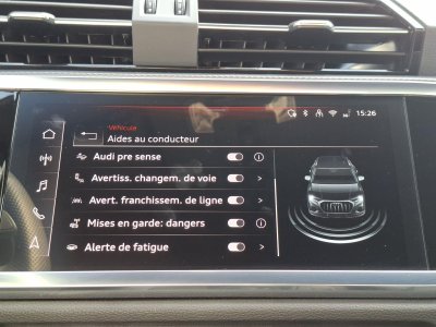Audi Q3 35 TFSI 150 ch S tronic 7 S line plus   - 29