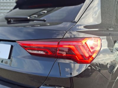 Audi Q3 35 TFSI 150 ch S tronic 7 S line plus   - 53