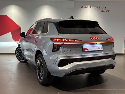 Audi Q3 HYBRIDE e-hybrid 272 ch S tronic 6 S line   - 5